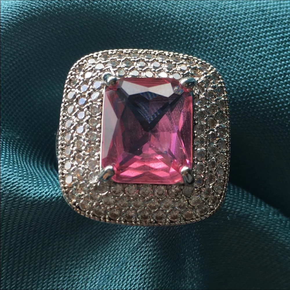 Pretty-n-Pink Sparkle City Cocktail Statement Ring